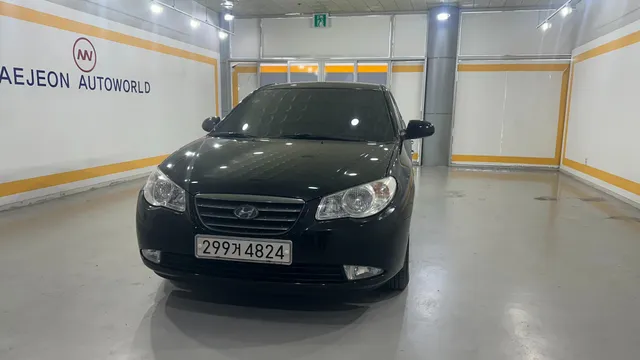 Hyundai Elantra (Avante)