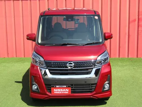 Nissan Dayz Roox
