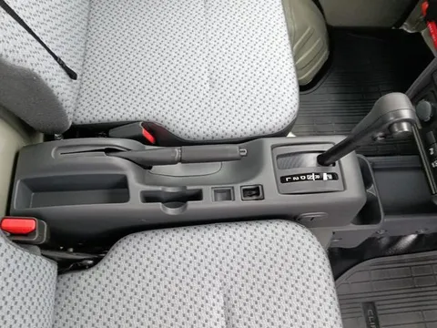 Nissan Clipper Truck