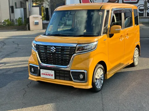 Suzuki Spacia Custom