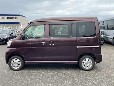 Daihatsu Atrai Wagon