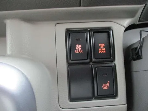 Nissan Clipper Rio