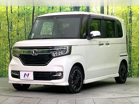 Honda N-BOX Custom