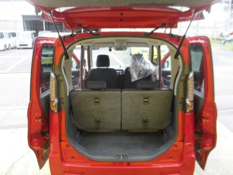 Suzuki Spacia Custom