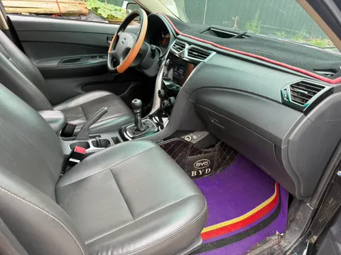 BYD F3