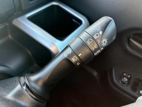 Toyota Pixis Mega
