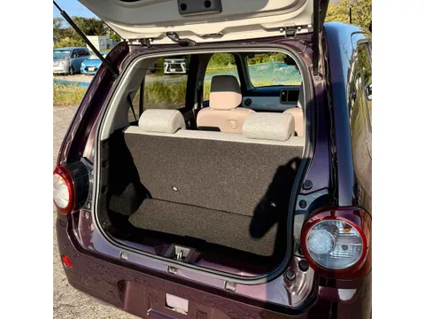 Daihatsu Mira Tocot