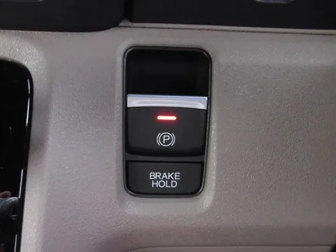 Honda N-BOX Joy