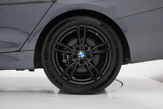 BMW BMW