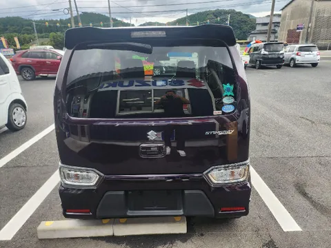 Suzuki Wagon R Stingray