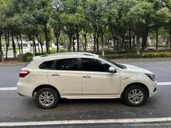 Venucia T70