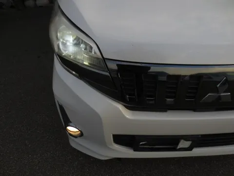 Mitsubishi eK Space Custom