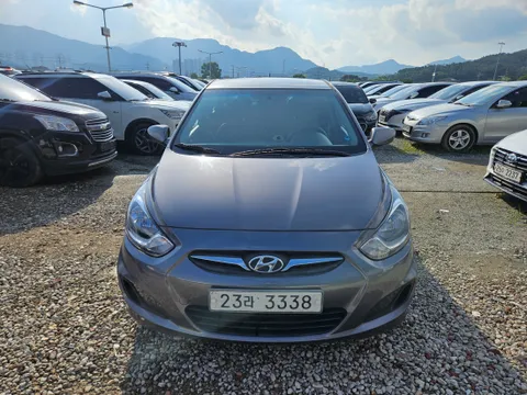 Hyundai Accent