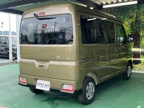 Daihatsu Atrai