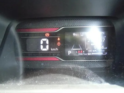 Suzuki Spacia