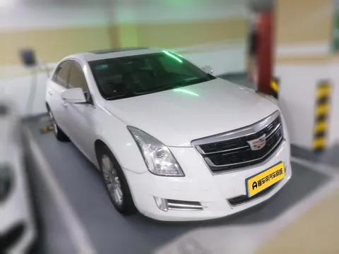 Cadillac XTS
