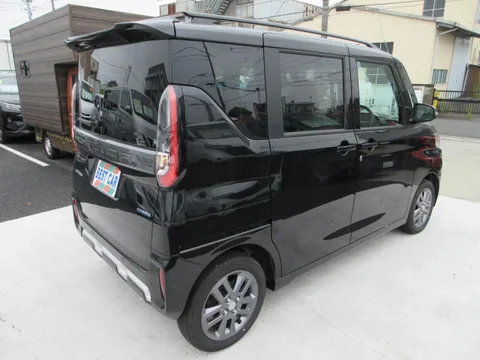 Mitsubishi Delica Mini