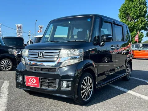 Honda N-BOX Custom