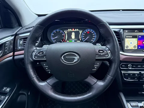 Gac GS8