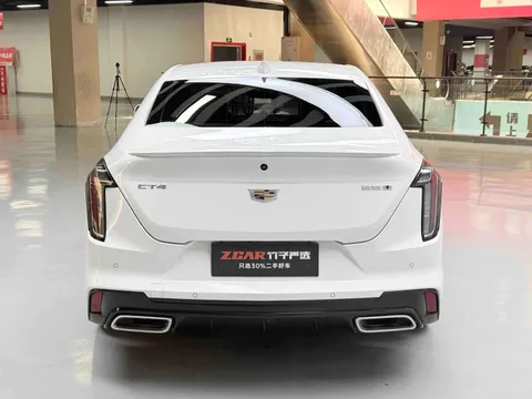 Cadillac CT4