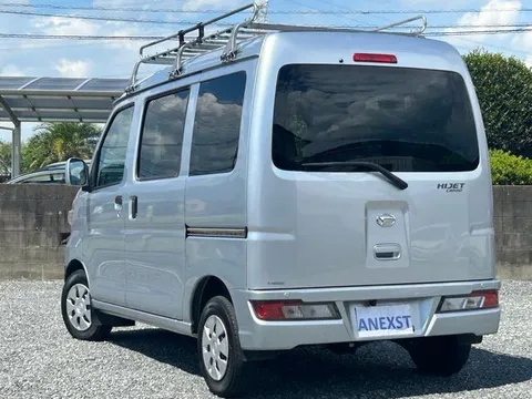 Daihatsu Hijet Cargo