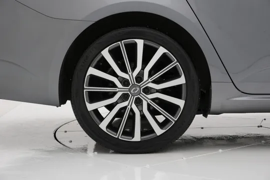 Renault Talisman (SM6)