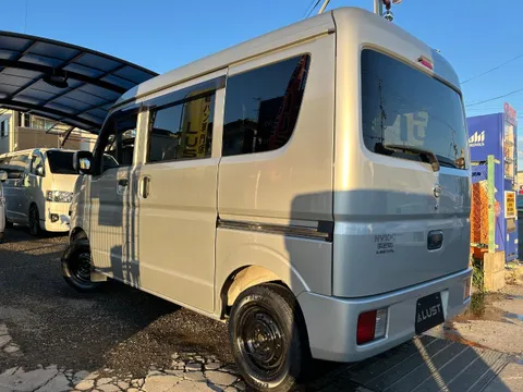 Nissan Clipper