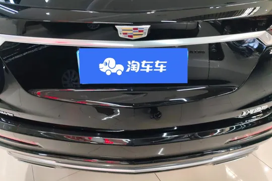 Cadillac XT6