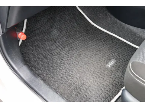 Toyota Yaris (Vitz)