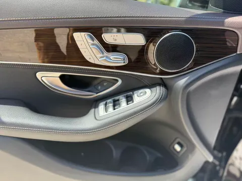 Mercedes-Benz Mercedes-Benz GLC