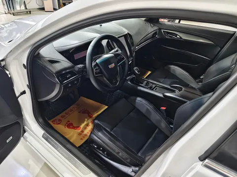 Cadillac ATS-L