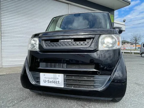 Honda N-BOX Slash