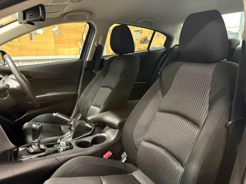 Mazda Mazda3 (Axela)