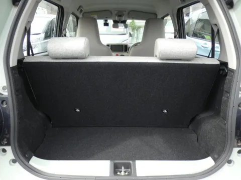 Daihatsu Mira Tocot