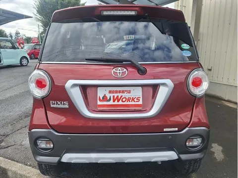 Toyota Pixis Joy