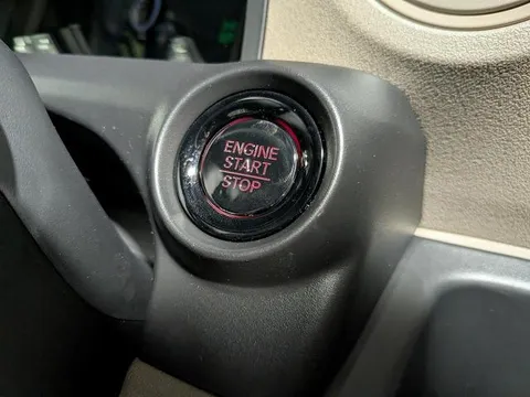 Honda N-BOX Joy