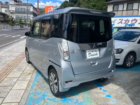 Mitsubishi eK Space Custom