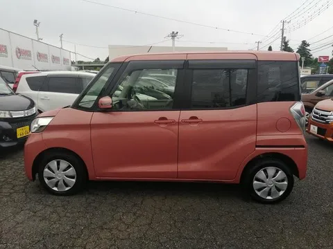 Mitsubishi eK Space