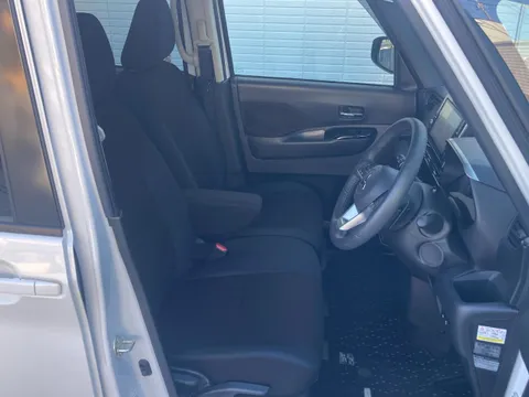 Mitsubishi eK X Space