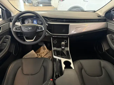 Chery Arrizo 5