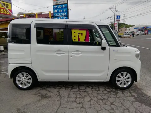 Suzuki Spacia
