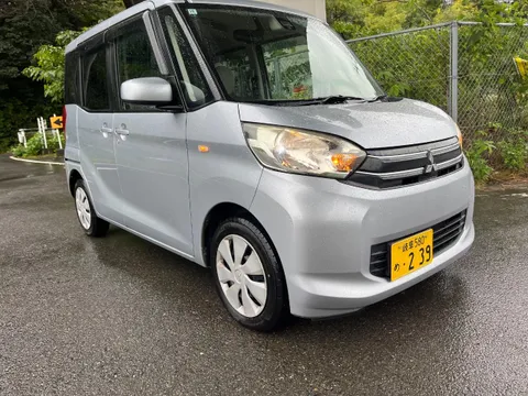 Mitsubishi eK Space