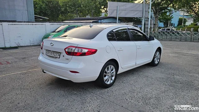 Renault SM3