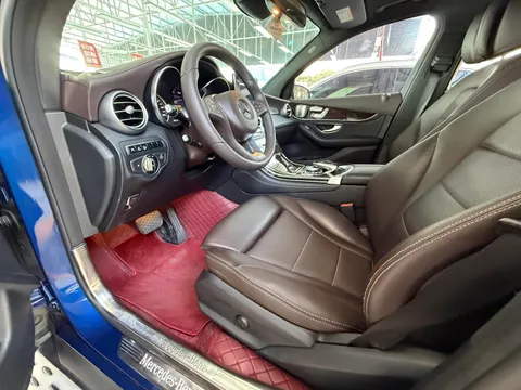 Mercedes-Benz Mercedes-Benz GLC