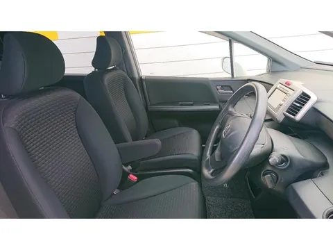 Honda Freed Spike