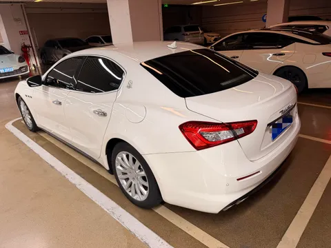 Maserati Ghibli