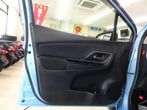 Toyota Yaris (Vitz)