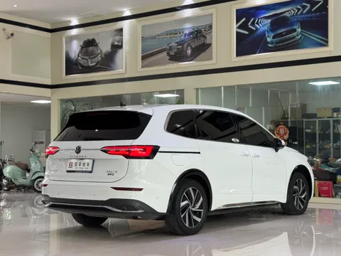 Volkswagen Viloran