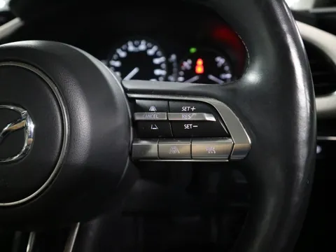 Mazda MAZDA3 Sedan