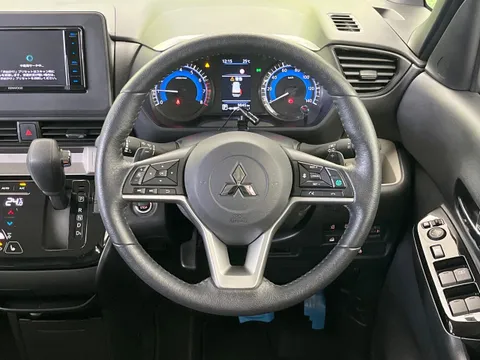Mitsubishi Delica Mini